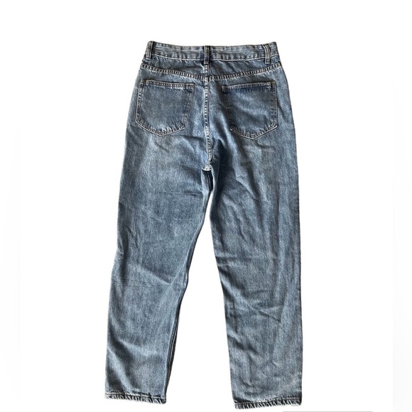 5/$25 Peaofblrd high rise mom jeans in size 6 - Picture 4 of 8